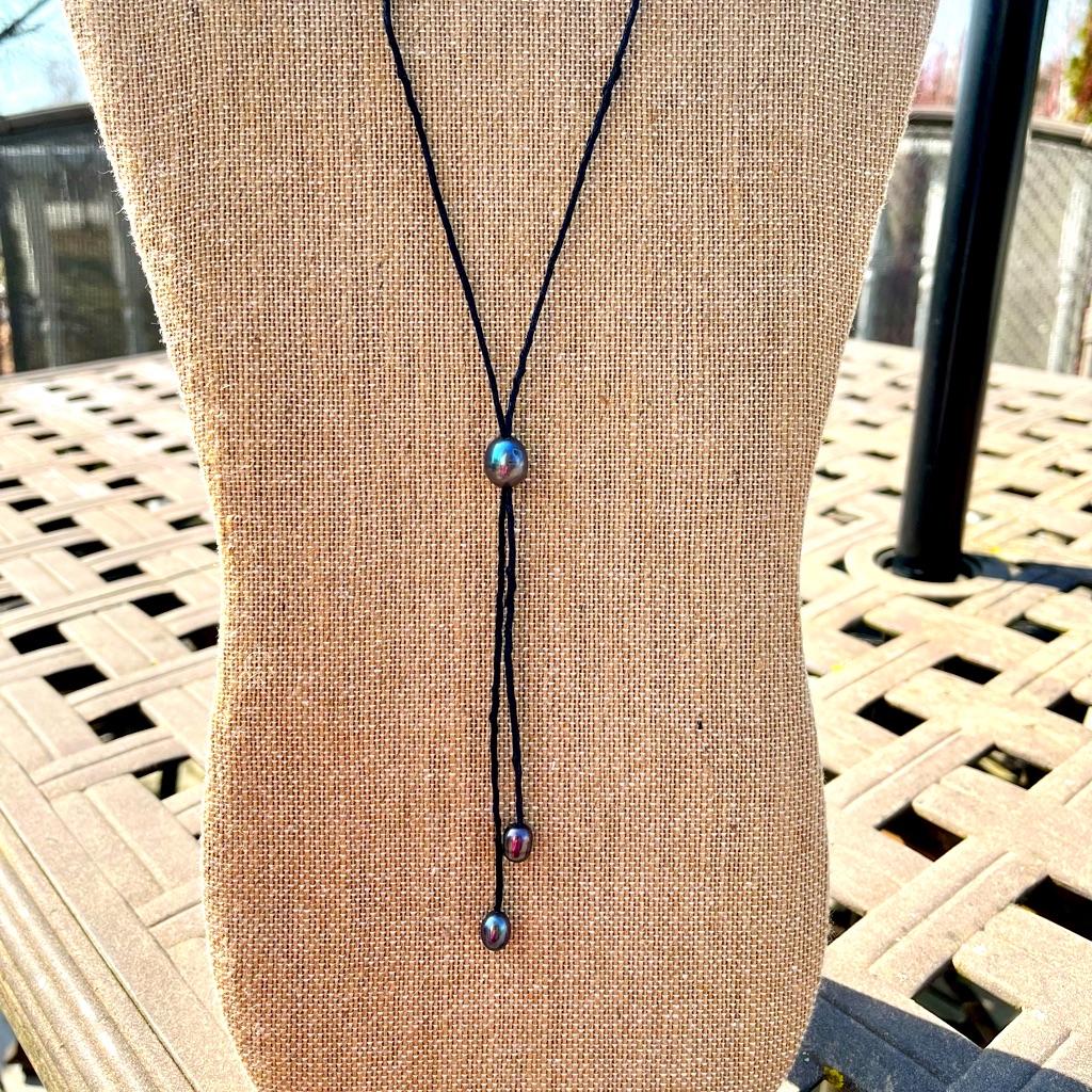 Simple Pearl Necklace